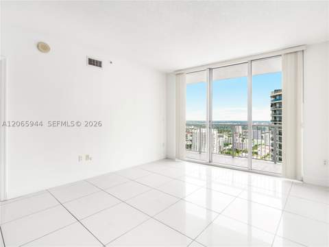 1750 N Bayshore Dr Ph-5309, Miami FL - photo 8 of 19