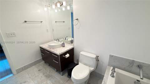 244 Biscayne Blvd 808, Miami FL - photo 10 of 40