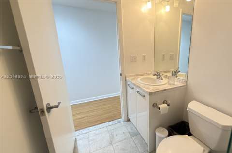 244 Biscayne Blvd 808, Miami FL - photo 15 of 40