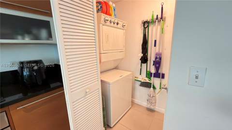 244 Biscayne Blvd 808, Miami FL - photo 16 of 40