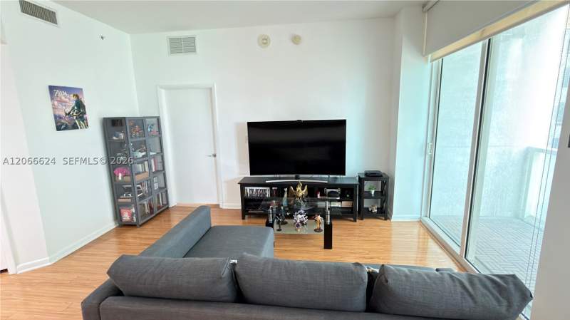 2 bedroom Condominium at 244 Biscayne Blvd 808, Vizcayne North Condo, Miami — photo 4