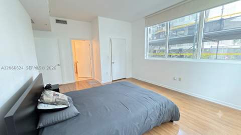 244 Biscayne Blvd 808, Miami FL - photo 6 of 40