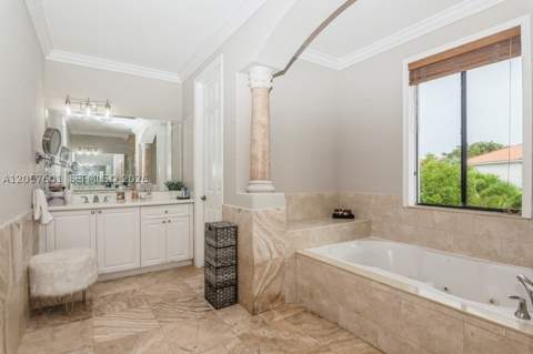 18704 SW 76th Ct, Cutler Bay FL - photo 22 of 48