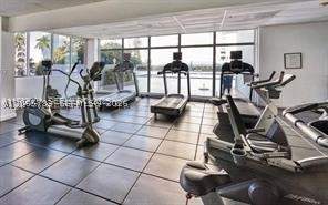 5601 NE Collins Ave 714, Miami Beach FL - photo 15 of 43