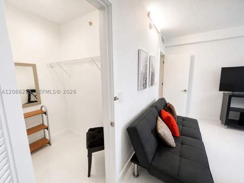 401 69th St 304, Miami Beach FL - photo 18 of 33