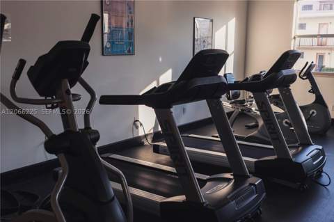 401 69th St 304, Miami Beach FL - photo 22 of 33
