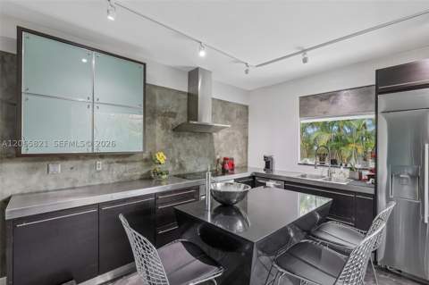 16581 NW 84th Ave, Miami Lakes FL - photo 11 of 59