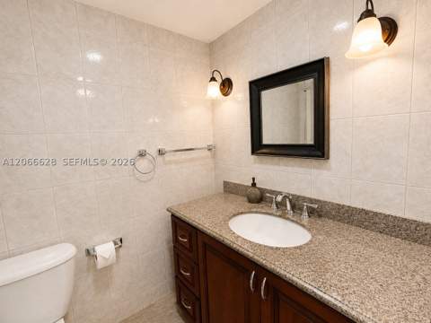 251 174th St 706, Sunny Isles Beach FL - photo 23 of 38