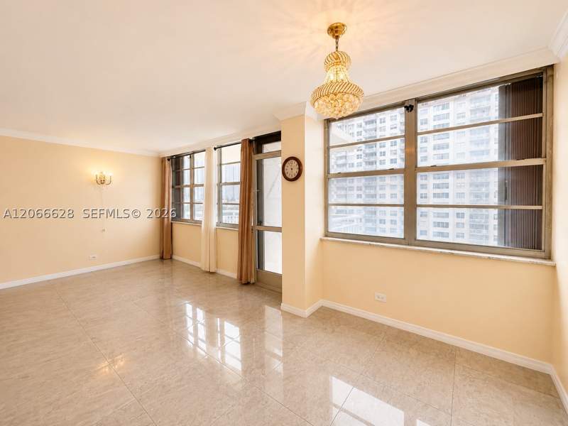 1 bedroom Condominium at 251 174th St 706, Winston Towers 200, Sunny Isles Beach — photo 3