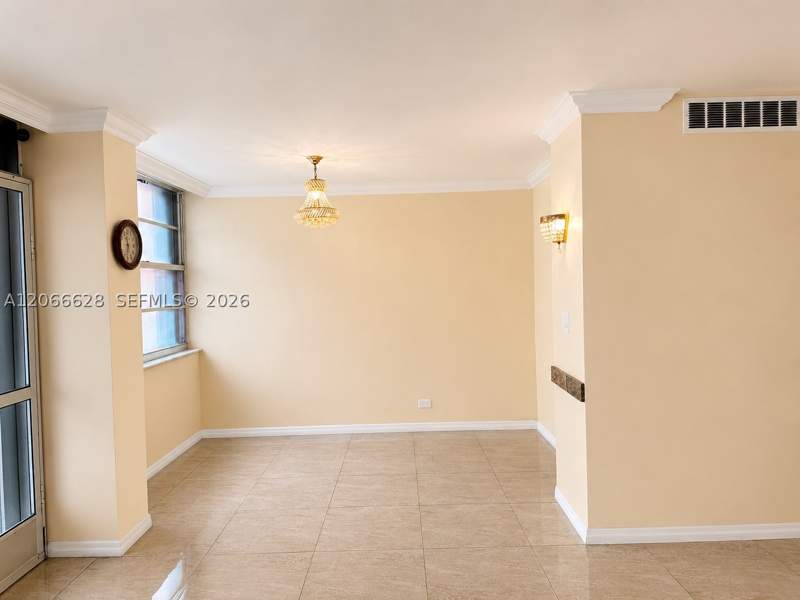 1 bedroom Condominium at 251 174th St 706, Winston Towers 200, Sunny Isles Beach — photo 5