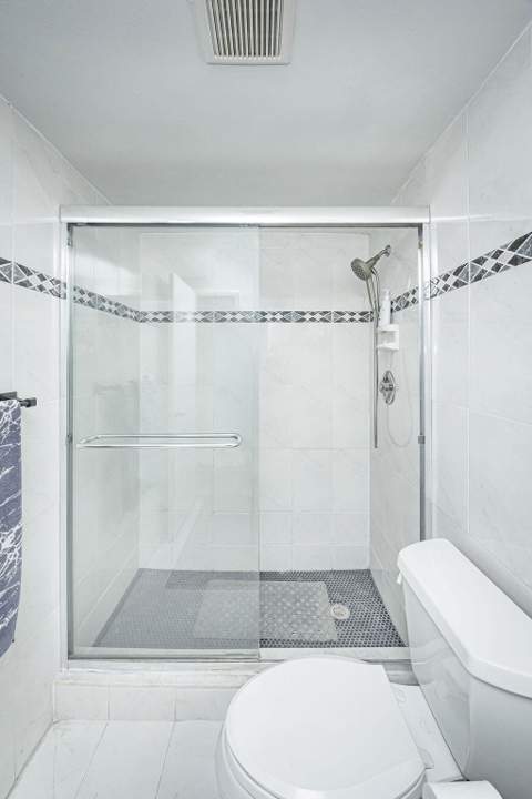 5601 Collins Avenue 816, Miami Beach FL - photo 22 of 45