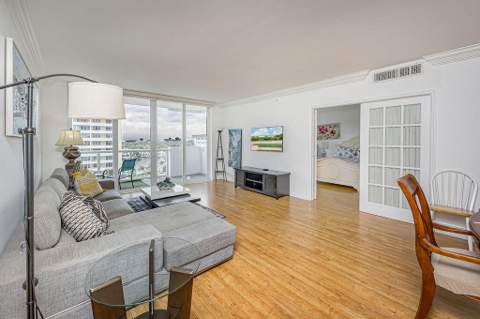 5601 Collins Avenue 816, Miami Beach FL - photo 6 of 45