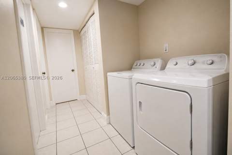 13280 SW 88th Ln 203-B, Miami FL - photo 16 of 19