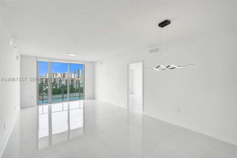 2 bedroom Condominium at 330 Sunny Isles Blvd 5-805, Parque Towers Condo, Sunny Isles Beach — photo 3