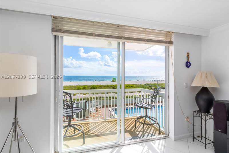 2 bedroom Condominium at 401 Ocean Dr 316, The Presidential Condo, Miami Beach — photo 2