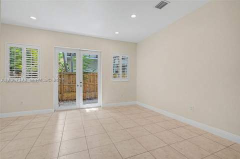 2945 Coconut Ave 2, Miami FL - photo 7 of 14