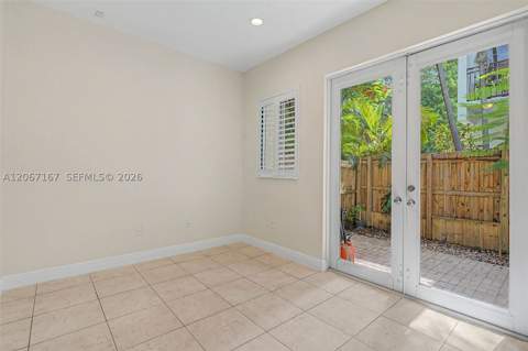 2945 Coconut Ave 3, Miami FL - photo 8 of 15