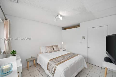 12693 NW 8th Ter, Miami FL - photo 12 of 35
