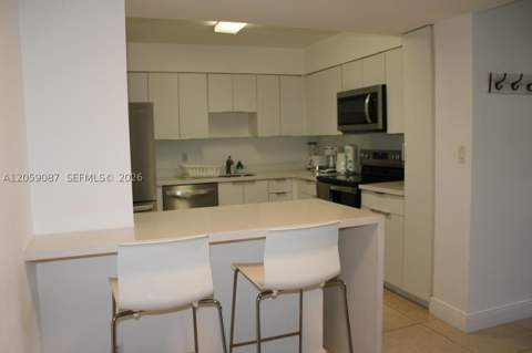 5161 Collins Ave 1510, Miami Beach FL - photo 10 of 32