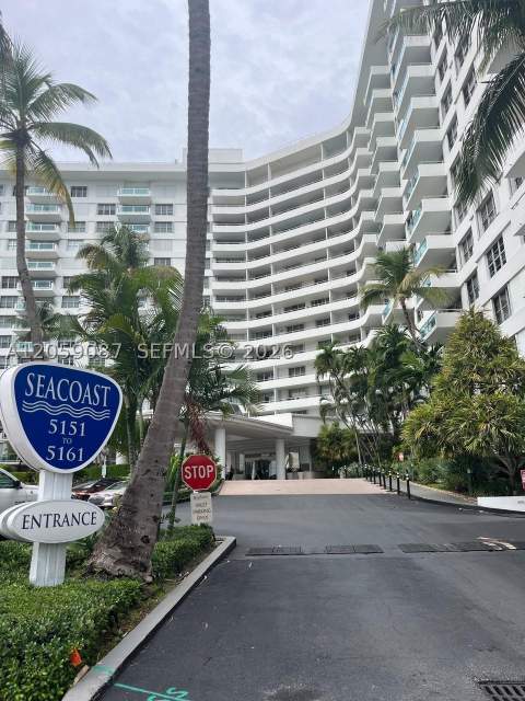 5161 Collins Ave 1510, Miami Beach FL - photo 7 of 32