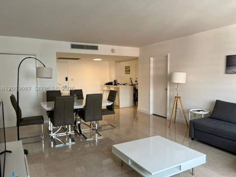 5161 Collins Ave 1510, Miami Beach FL - photo 8 of 32