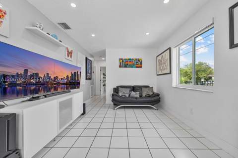 3930 W 2nd Ave, Hialeah FL - photo 18 of 29