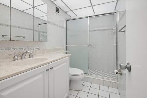 5005 Collins Ave 424, Miami Beach FL - photo 13 of 16