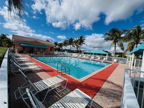 1601 SE 24th Ct 221, Homestead FL - photo 13 of 13