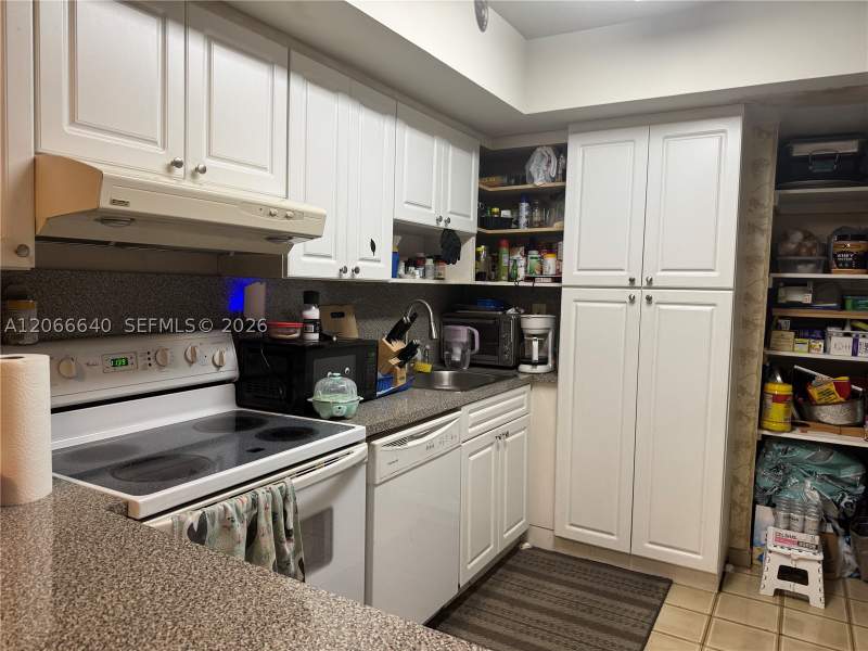 2 bedroom Condominium at 8775 Park Blvd 123, Fernwoods Condo No 1, Miami — photo 5
