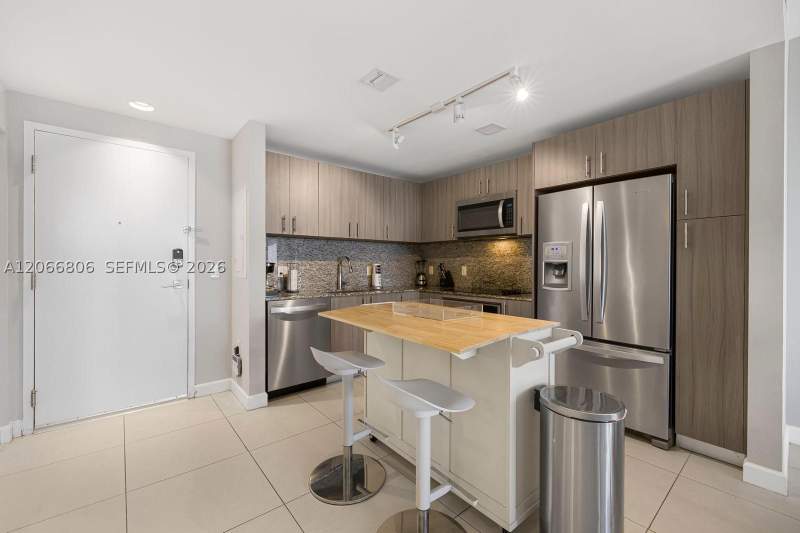 1 bedroom Condominium at 5350 NW 84th Ave 1614, 5350 Park Condo, Doral — photo 4