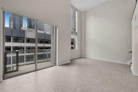 1060 Brickell Ave 815, Miami FL - photo 6 of 17