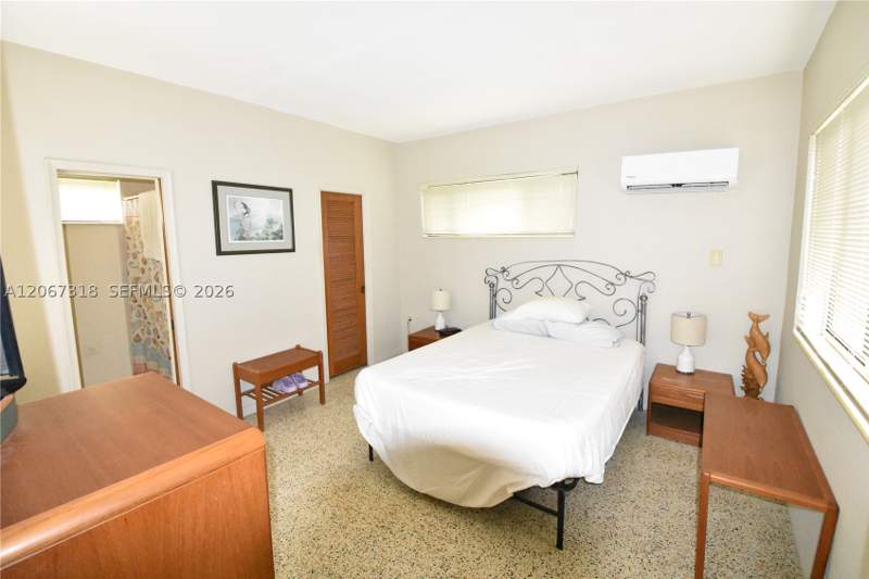 3 bedroom SingleFamilyResidence at 7050 SW 82nd Ct, Sunkist Estates, Miami — photo 5