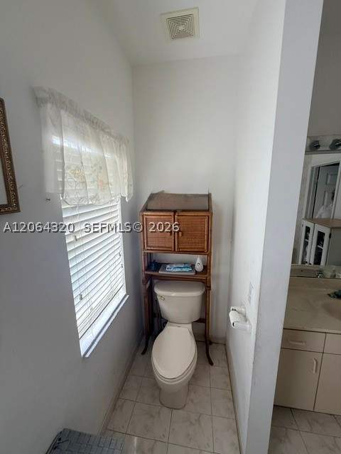 13654 SW 124th Ave Rd, Miami FL - photo 11 of 17