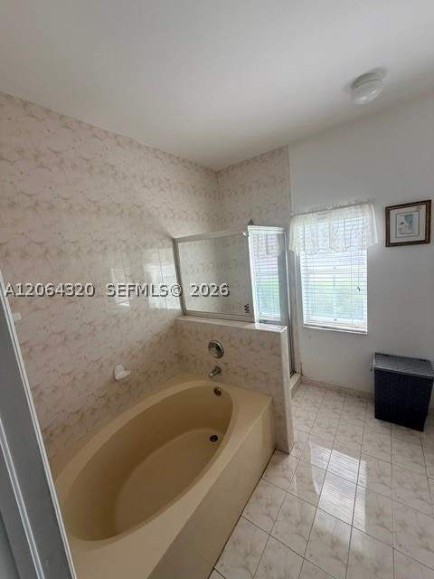 13654 SW 124th Ave Rd, Miami FL - photo 9 of 17