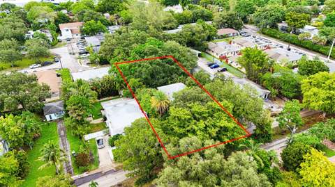 753 NE 121st St, North Miami FL - photo 11 of 13