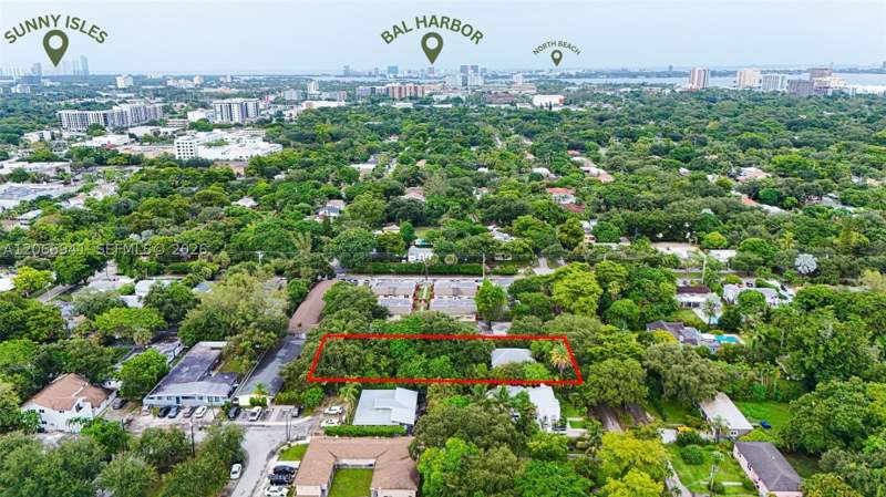 4 bedroom SingleFamilyResidence at 753 NE 121st St, Griffing Bisc Park Estate, North Miami — photo 3