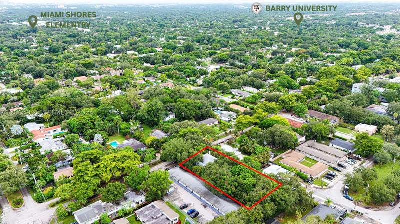 4 bedroom SingleFamilyResidence at 753 NE 121st St, Griffing Bisc Park Estate, North Miami — photo 4