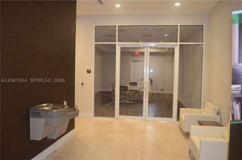 7825 NW 107th Ave 601, Doral FL - photo 10 of 35