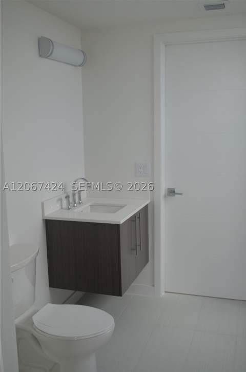 7825 NW 107th Ave 601, Doral FL - photo 17 of 35