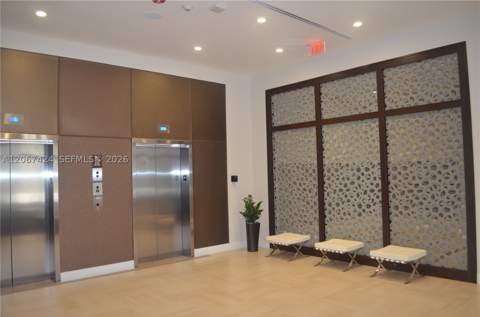 7825 NW 107th Ave 601, Doral FL - photo 9 of 35