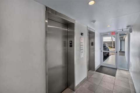 1045 10th Street 301, Miami Beach FL - photo 12 of 44