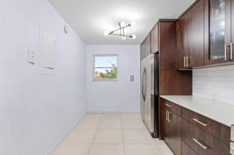 3728 Estepona Avenue 15-D-2, Doral FL - photo 7 of 48