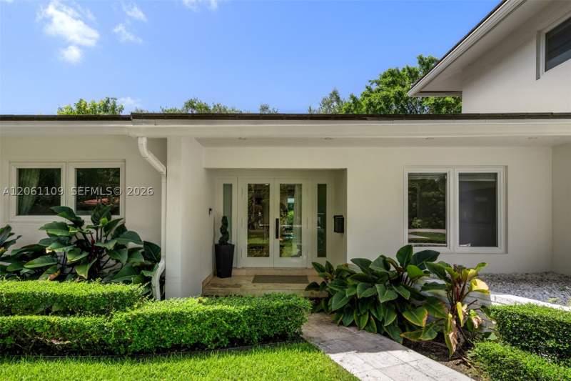 4 bedroom SingleFamilyResidence at 1208 Hardee Rd, University Estates, Coral Gables — photo 2