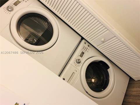1010 Brickell Ave 3608, Miami FL - photo 10 of 32