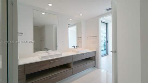1300 S Miami Ave 2610, Miami FL - photo 16 of 32