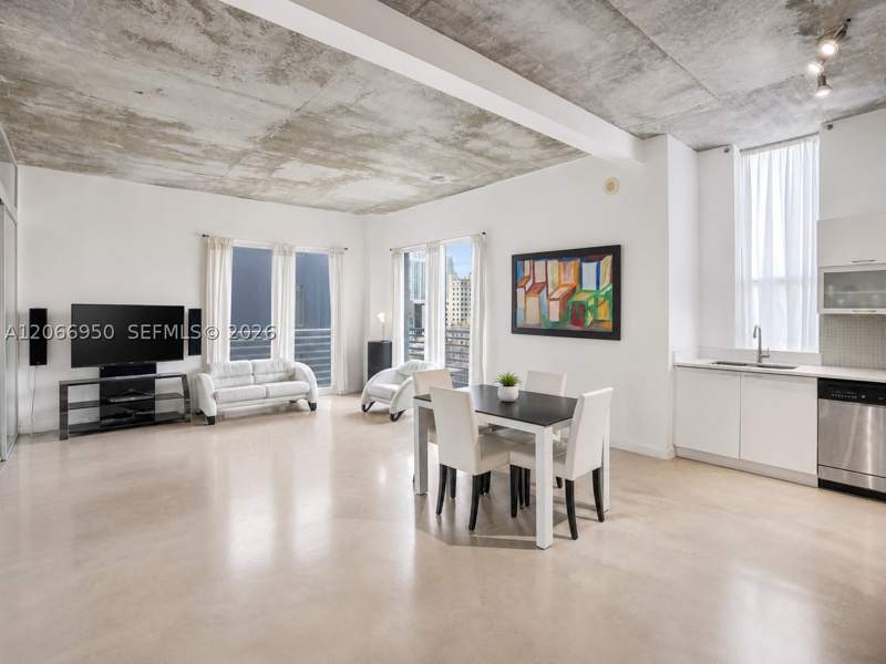 2 bedroom Condominium at 234 NE 3rd St 1007, The Loft Downtown Condo, Miami — photo 2