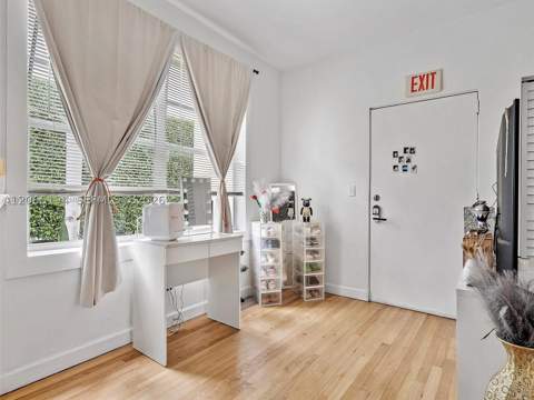 1535 Meridian Ave 2, Miami Beach FL - photo 7 of 12