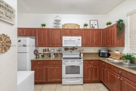 12958 SW 135th St, Miami FL - photo 7 of 14