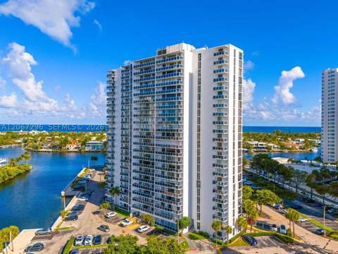 20505 E Country Club Dr 533, Aventura FL - photo 21 of 24