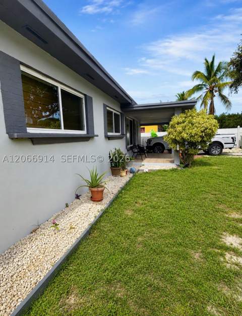 1650 NW 123rd St, North Miami FL - photo 6 of 39